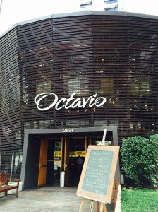 Octavio cafe 2